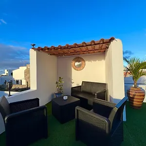 https://villa-casa-vistabuena.in-canary-islands.com